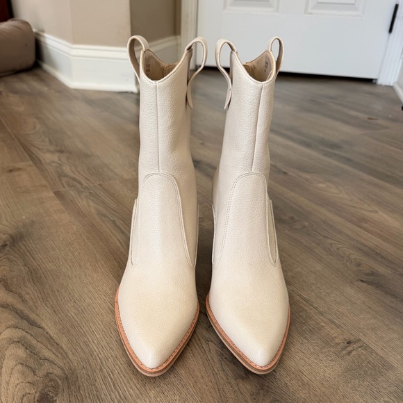 Chic Cream Ankle Boots - Picture 2 of 5